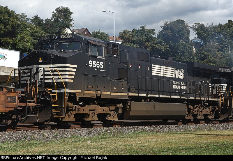 NS 9565